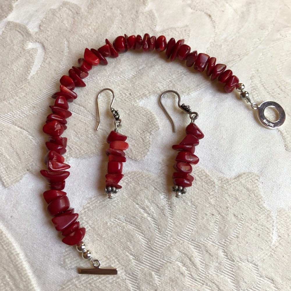 **SOLD** red coral bracelet & earrings set.  EEUC!